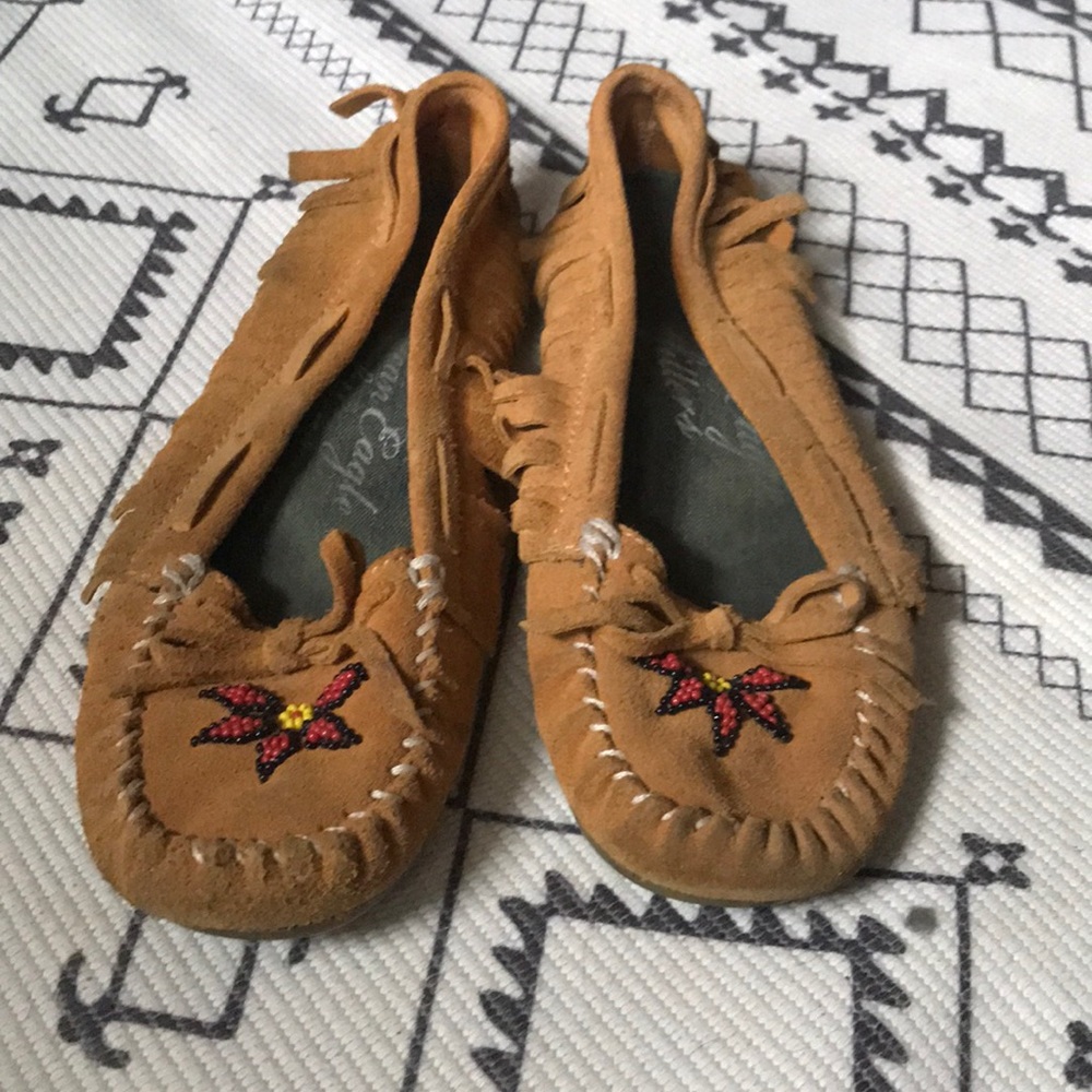 American Eagle moccasin flats